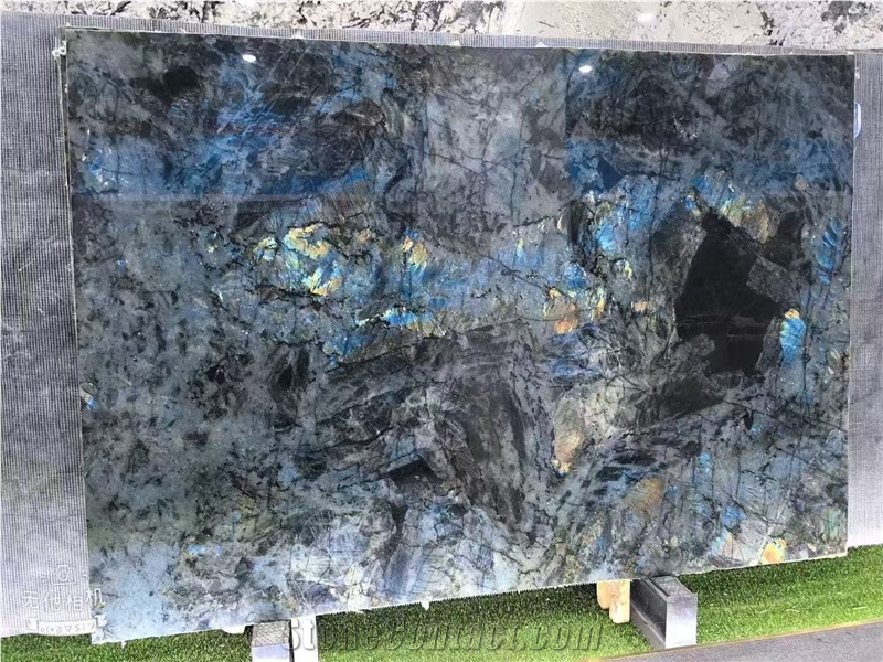 Luxury Blue Emerald Labradorite Granite Slabs  Tiles