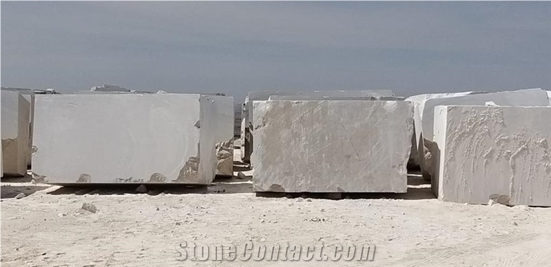 Global Shining Rocks Omani Beige Marble Quarry