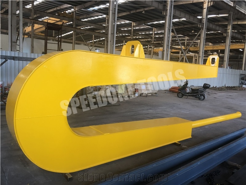 U-Shape Handler Container Spreader Lift Equipment C Model