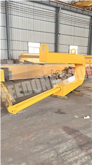 U-Shape Handler Container Spreader Lift Equipment C Model