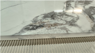 Marble Looking Quartz Slabs