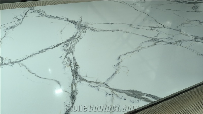Printing Full Body Calacatta Quartz Slabs