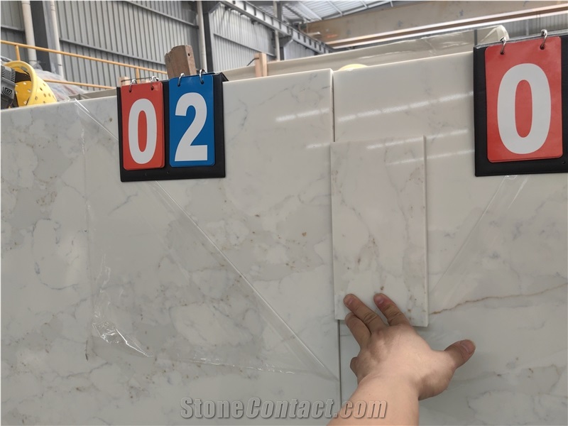 Artificial Calacatta Quartz Slabs