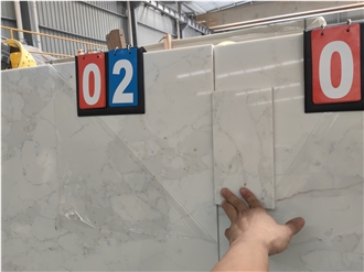 Artificial Calacatta Quartz Slabs