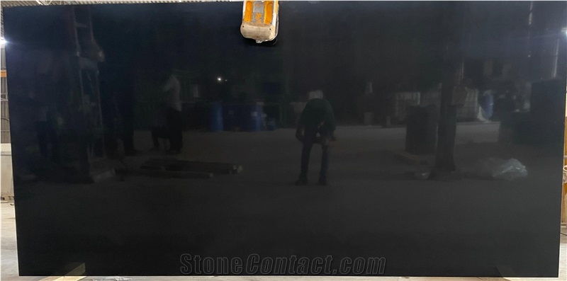 PURE BLACK Quartz Slabs