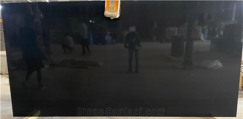 PURE BLACK Quartz Slabs