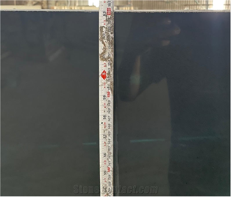 PURE BLACK Quartz Slabs