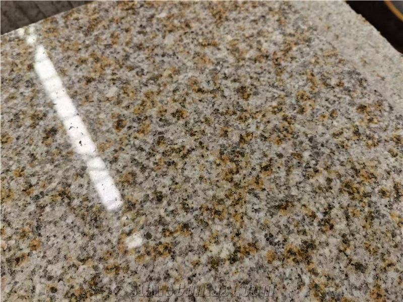 China G682 Granite Slabs