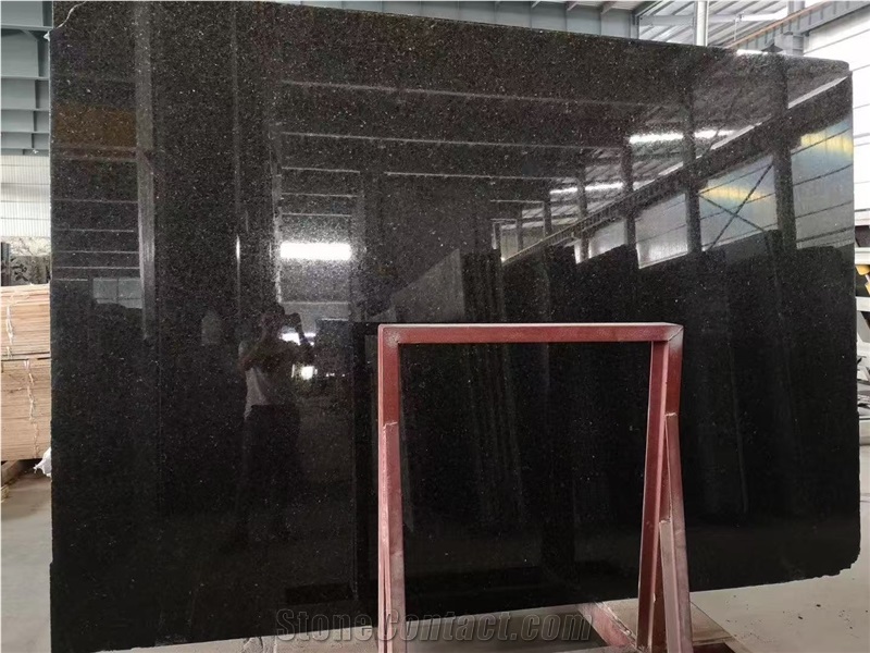 Verde Ubatuba Granite Slabs