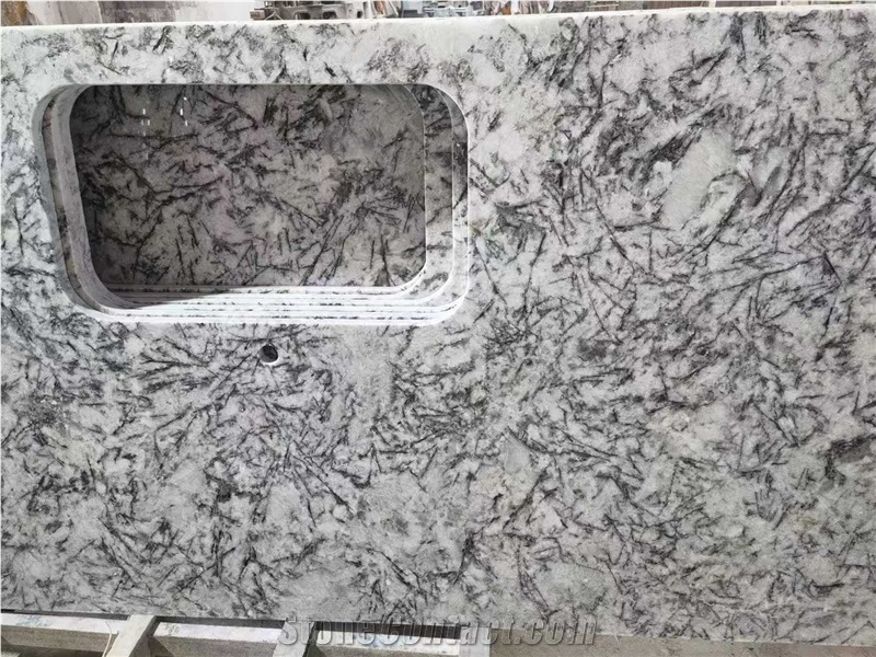 Polished Splendor White Granite Slabs
