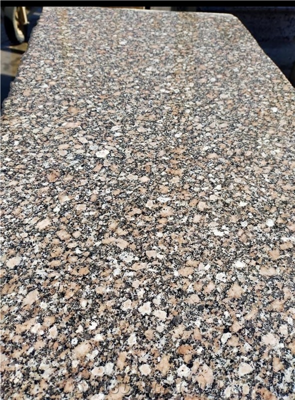 Gandolla Granite Slabs
