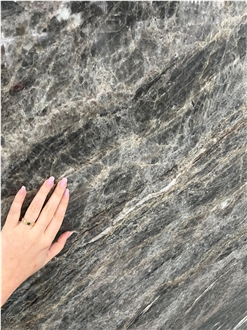 Cielo Quartzite Slabs