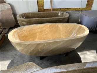 Onxy Bathtub