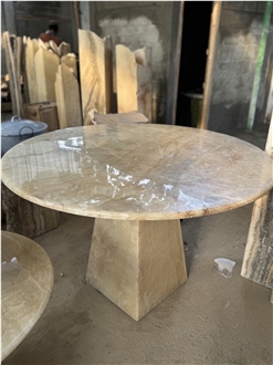 Onyx Table Top