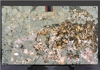 Alaska White Granite Slabs Exhibiting Unique Color