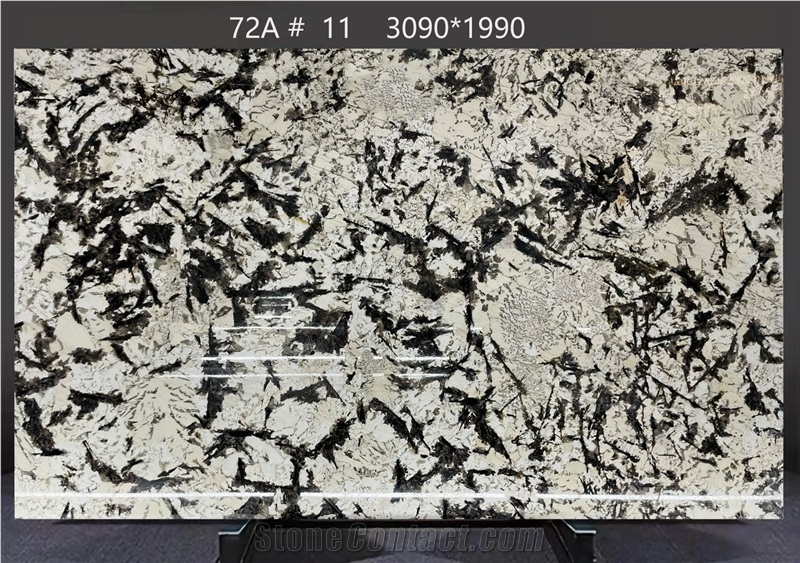 Bianco Antico Granite Slabs Displaying Mottled Gray Textures