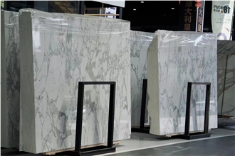 Bianco Statuario Marble Slabs Displaying Intricate Veining