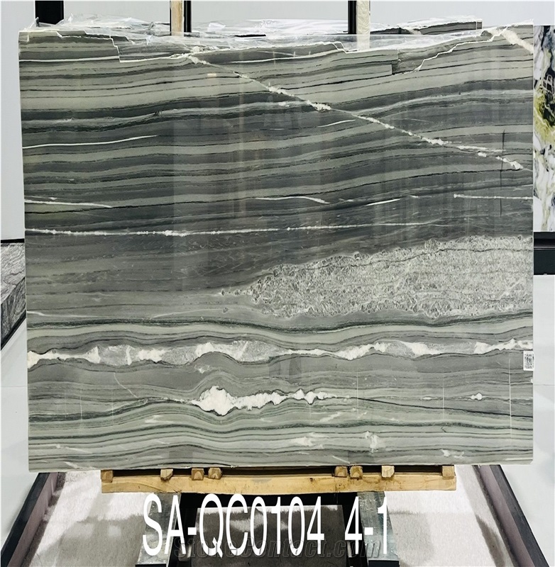 Cristallo Del Mare Quartzite Tiles Featuring Color Layers