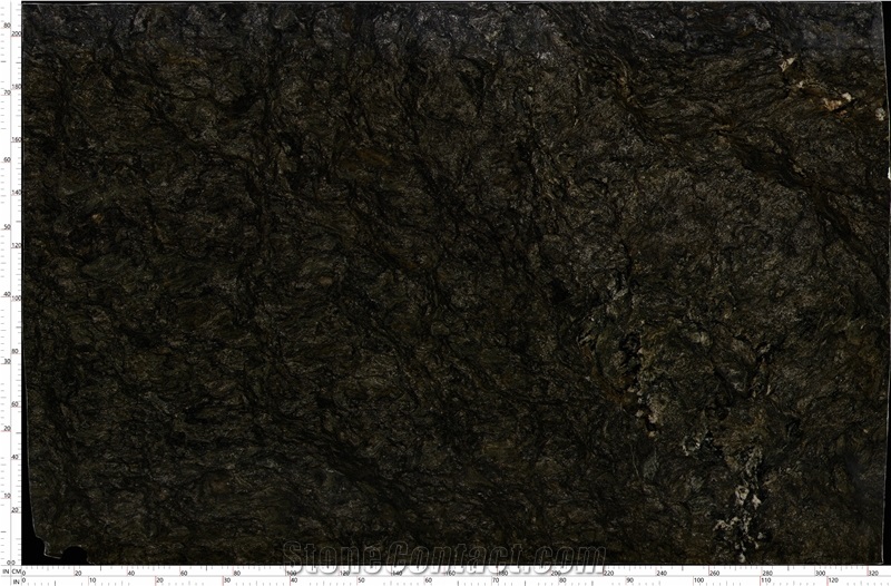 Kozmus Granite Tiles Featuring Bold Dark Color Contrasts