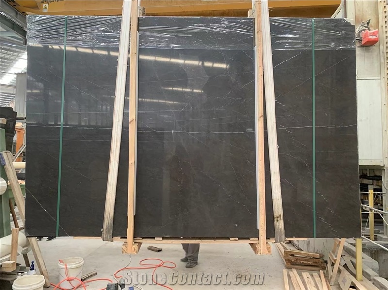 Pietra Grey Marble Slabs Presenting Irregular Vein