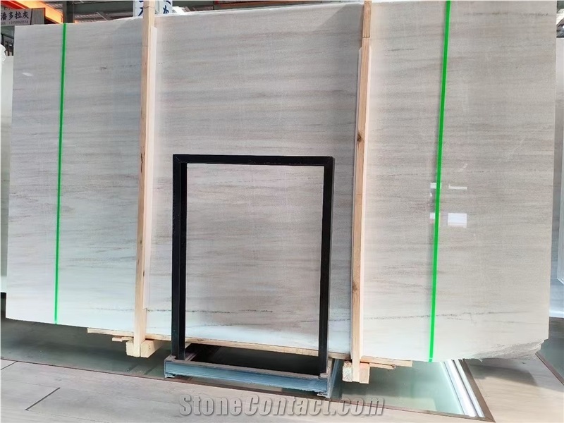 Platinum Sands Marble Tiles Exhibiting Texture