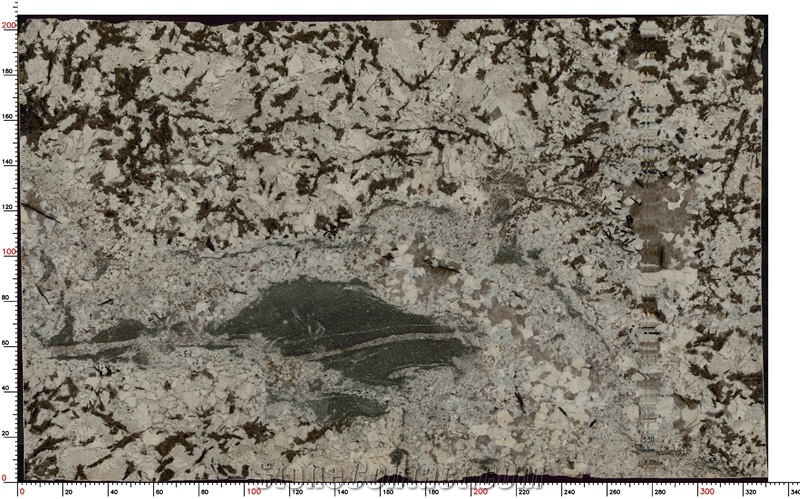 Splendor White Granite Slabs Featuring Layered Color