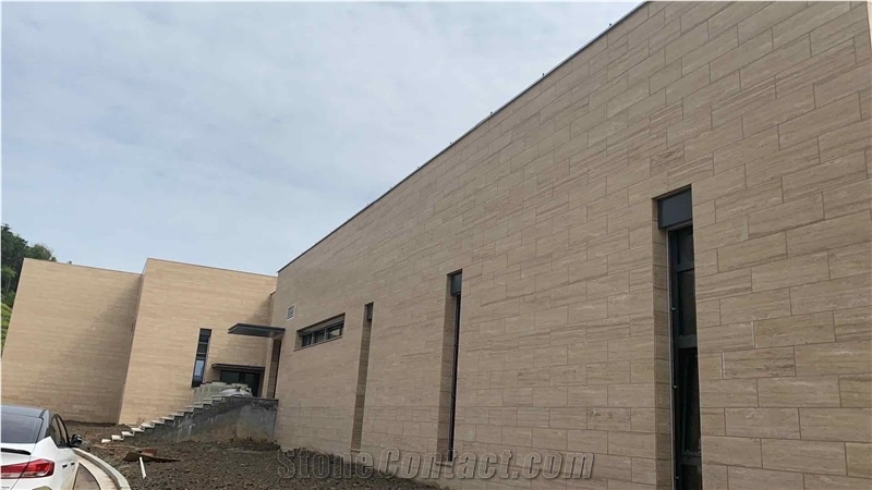 Italy Beige Travertino Romano Slabs