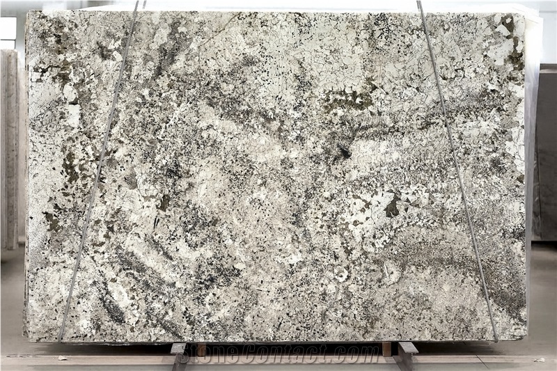 Alaska White Granite Slabs
