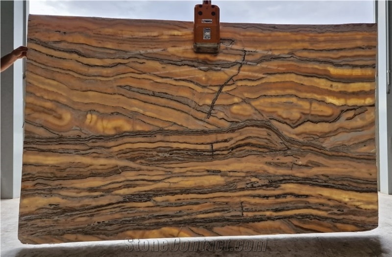 Brown Traonyx Slabs