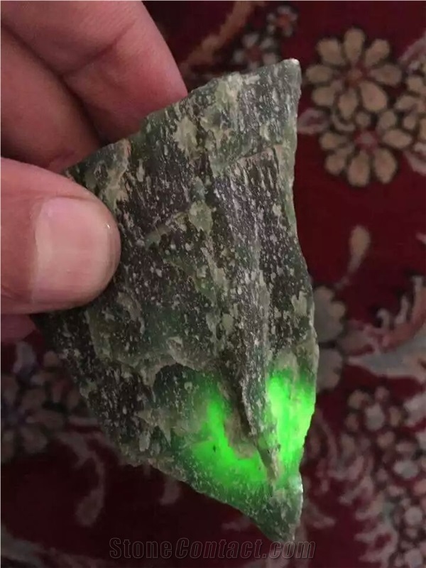 Nephrite Jade Stone Boulders