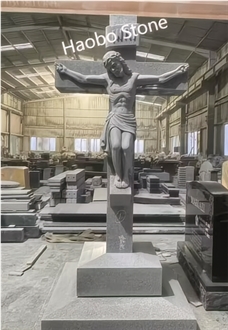 Carrara White Marble Jesus Sculpture Celtic  Headstone