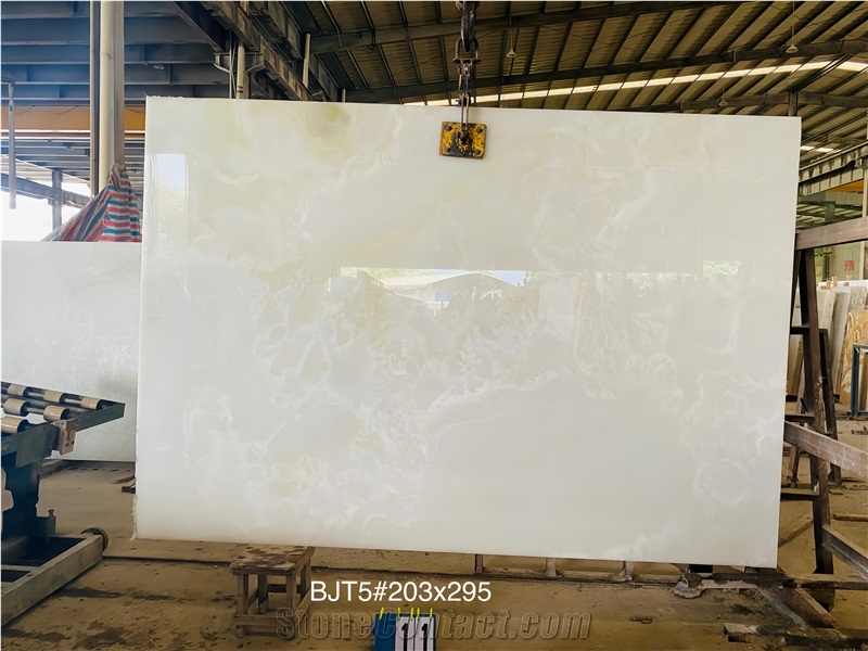 Snow White Onyx Slabs