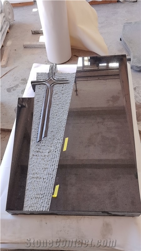 Black Granite Cross Carved Upright Headstone European Style