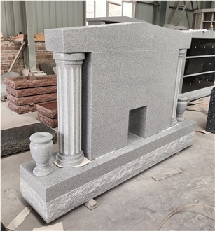 China Elegant Grey Granite Headstone With Fluted Side Columns