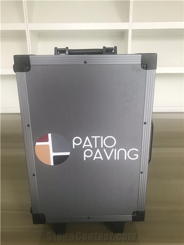 Aluminum Tile Display Case