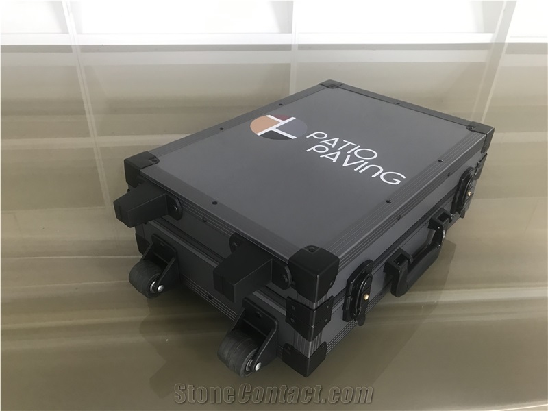 Aluminum Tile Display Case
