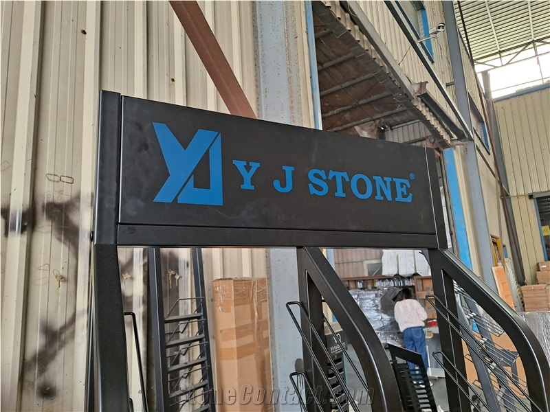 Black Metal Display Rack With Billboard