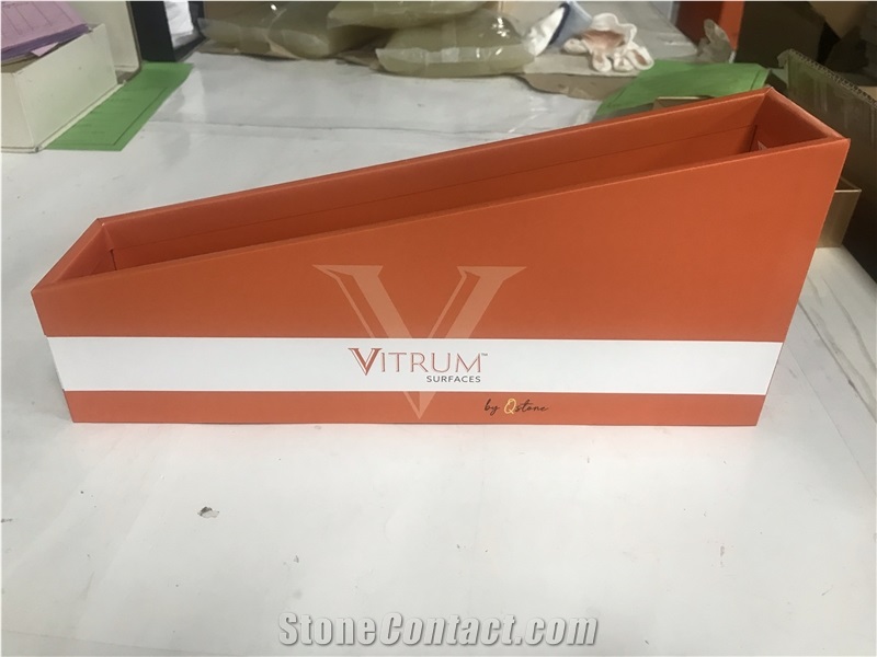 Slant - Edged Vitrum Sample Case