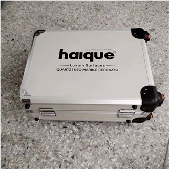 Wheeled White Aluminum Carry Display Case