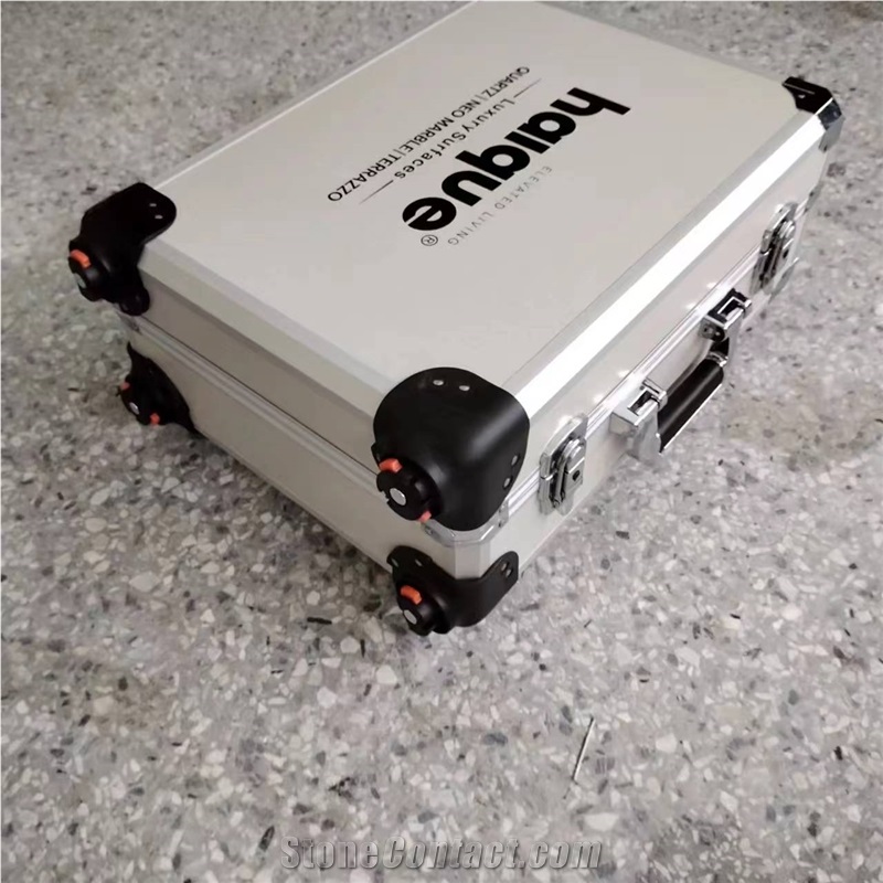 Wheeled White Aluminum Carry Display Case