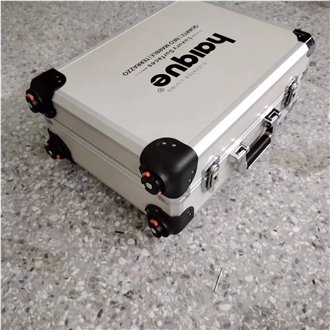 Wheeled White Aluminum Carry Display Case