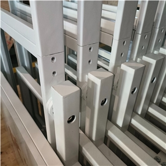 White Retractable Display Rack