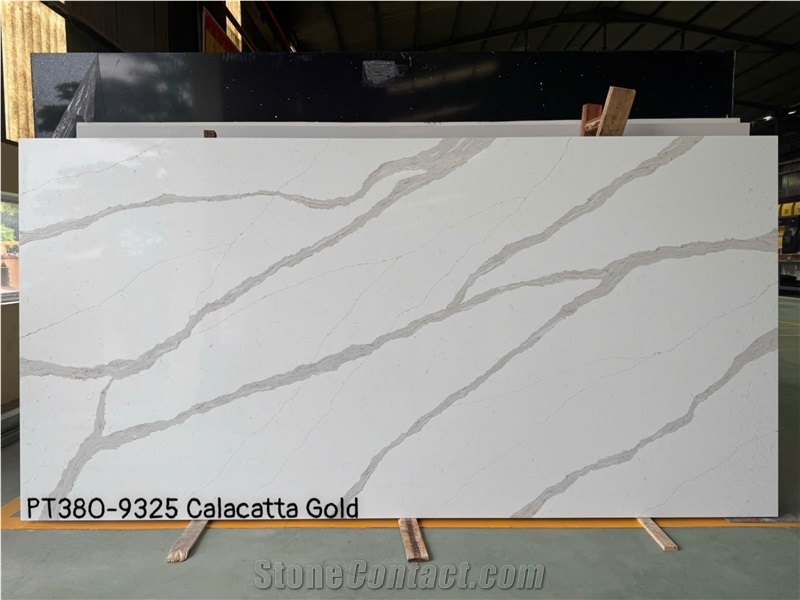 Calacatta Gold Quartz Slabs