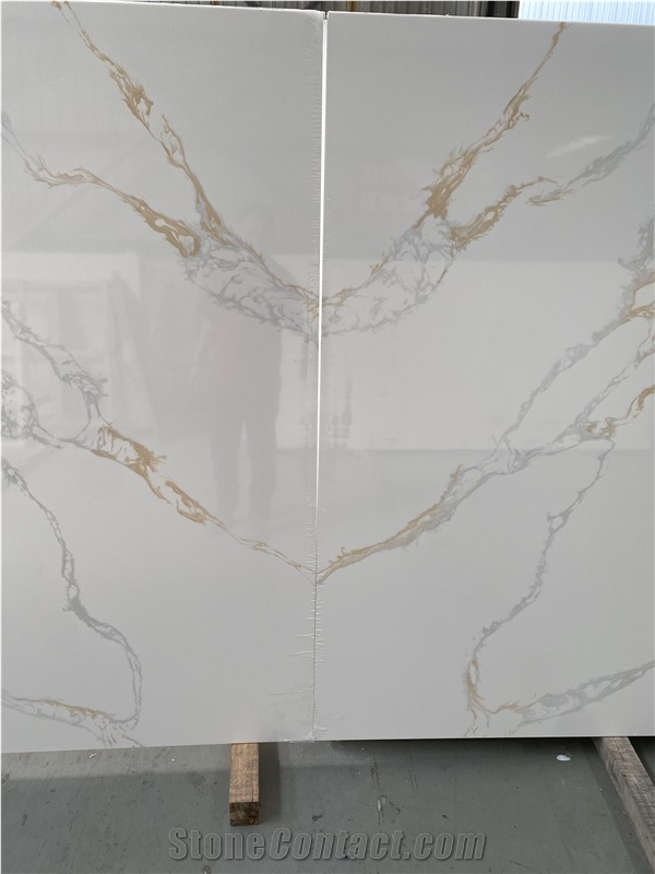 Premium Calacatta Gold Quartz Slabs 20 Mm