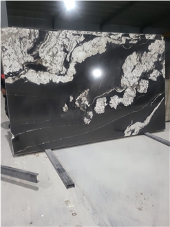 Indian Bianco Black Granite Slabs