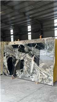 Utarda Granite Slabs