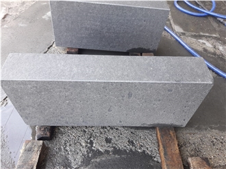 Black Basalt Urban Curbstone