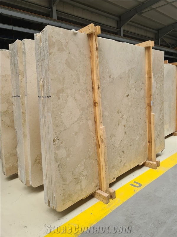 Arabescato Beige  Marble Slabs
