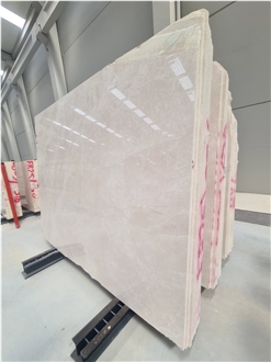 Crema Uno  Marble Slabs