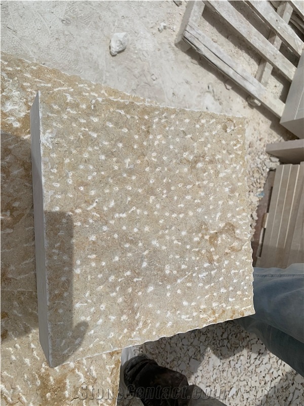 Sunny Menia Limestone Chiseled Cobblestone, Pavers